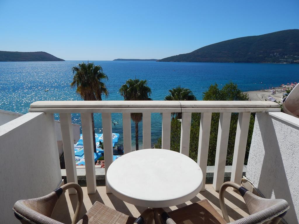 Garni Hotel Vila Aleksandar Herceg Novi Zewnętrze zdjęcie